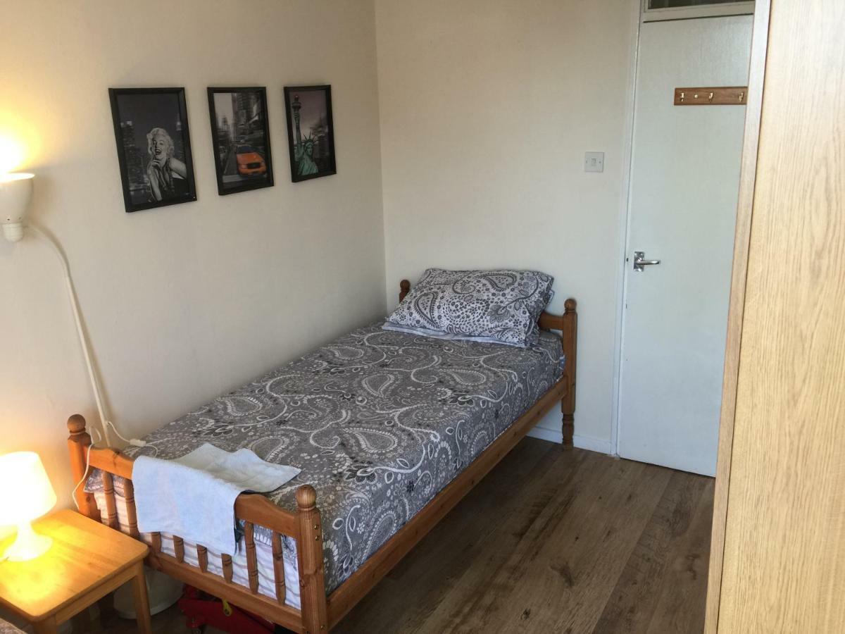 Two Bedroom Apartment In Royal Greenwich لندن المظهر الخارجي الصورة